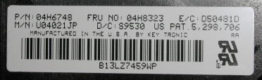 ↑バタフライキーボードに張られたラベル。アメリカのKey Tronic社製。